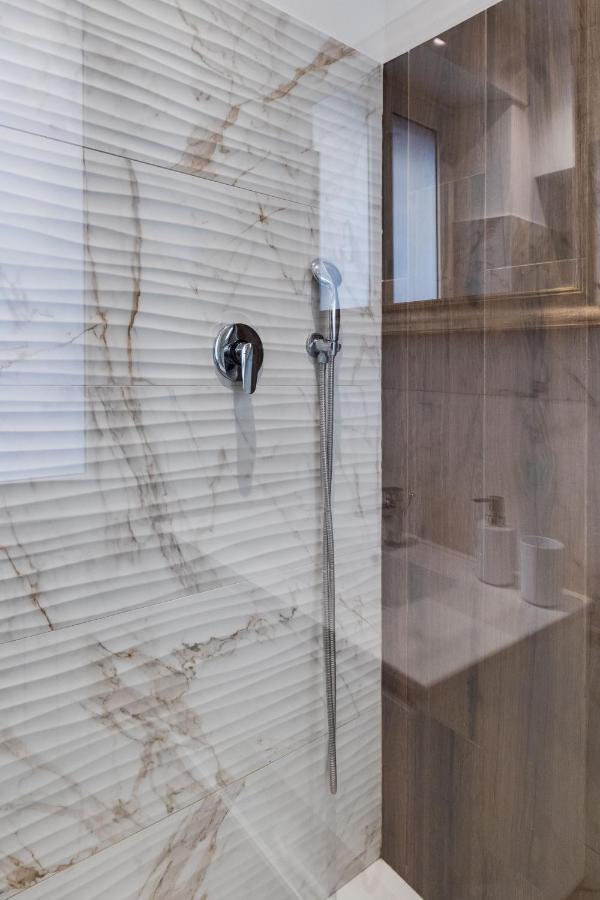 Clavdia Flat Monti Hotel Roma Exterior foto